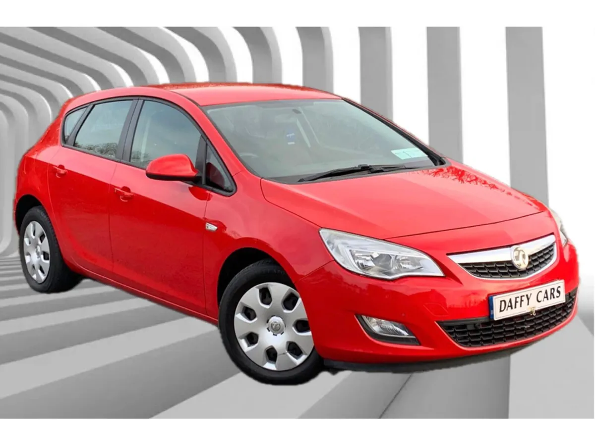 Vauxhall Astra 1.6 I EXCLUSIVE 5DR AUTO 1 115PS - Image 2