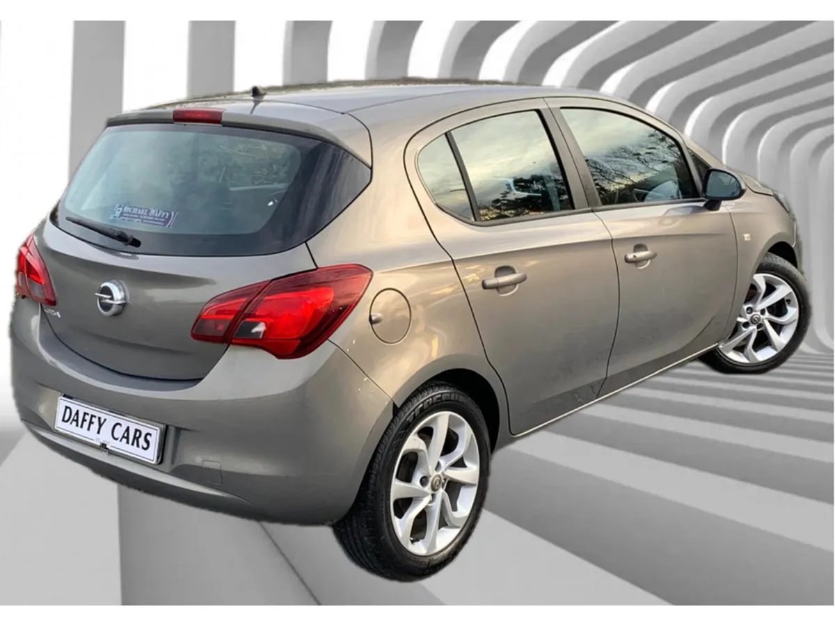 Opel Corsa EXCITE 1.4 90PS 5DR - Image 4
