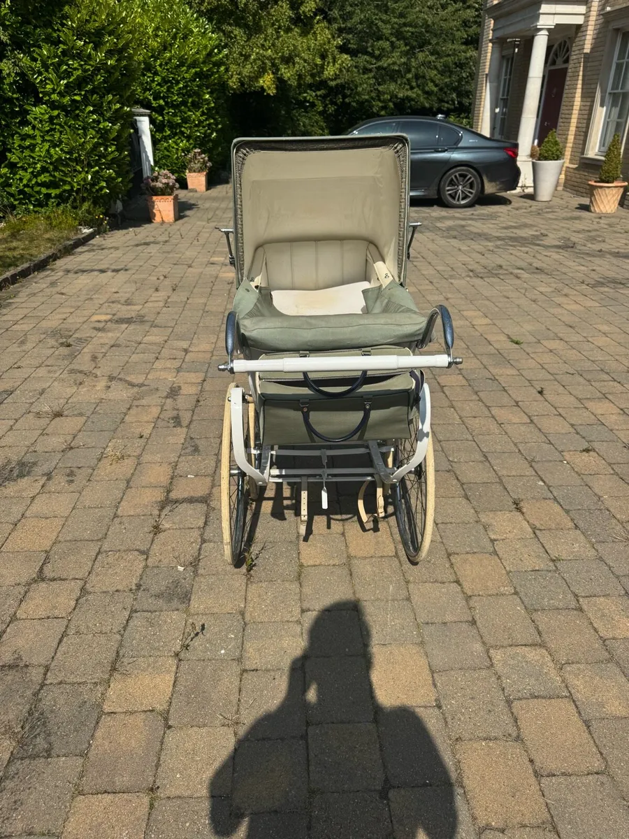 Royale Pram - Image 2