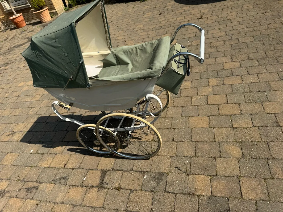 Royale Pram - Image 4