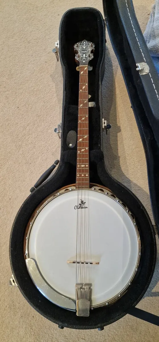 Beautiful Antique Banjo - Image 1