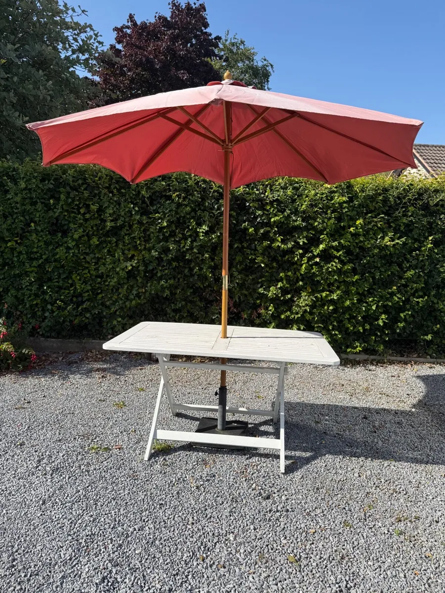 Garden furniture - Image 1