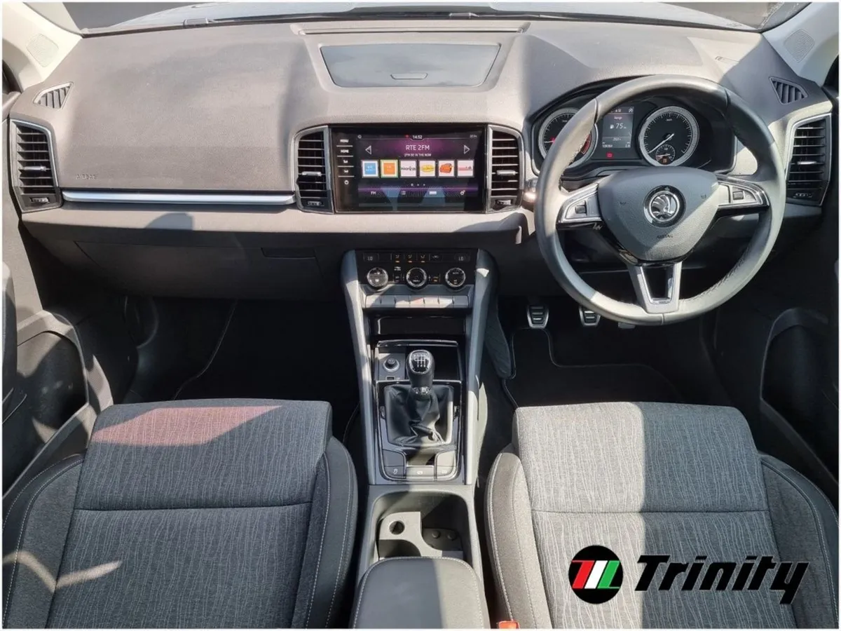 Skoda Karoq Style 1.5tsi 150HP Trinity Skoda - Image 2
