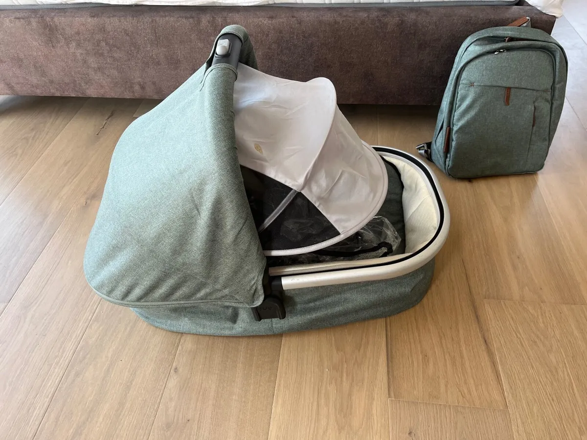 Pram - Image 2