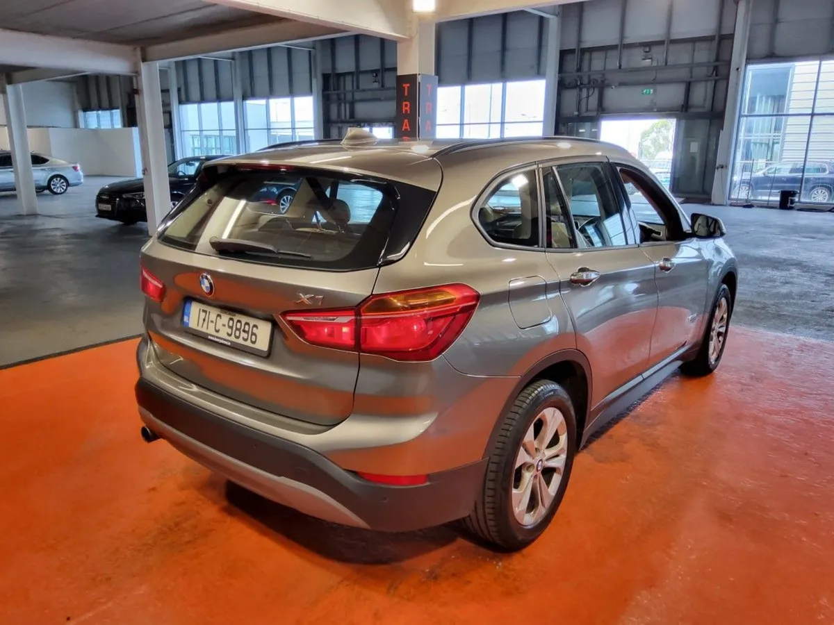BMW X1 Sdrive18d SE - Image 3