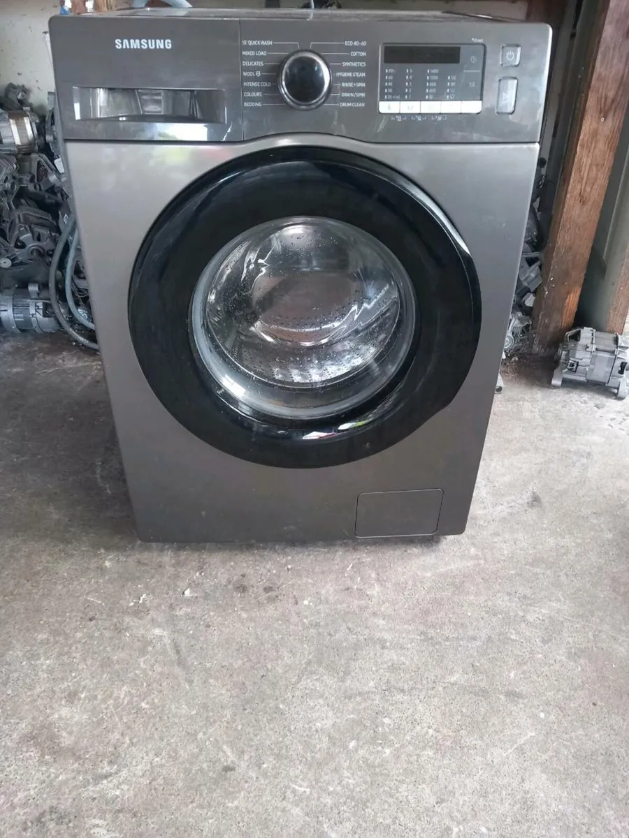 Samsung 10kg washing machine 1400 spin - Image 1