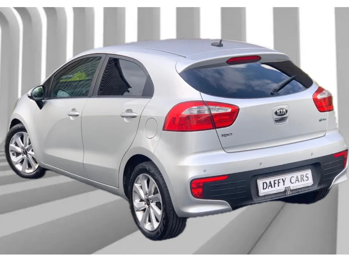 Kia Rio 1.4 2 89BHP 5DR - Image 3