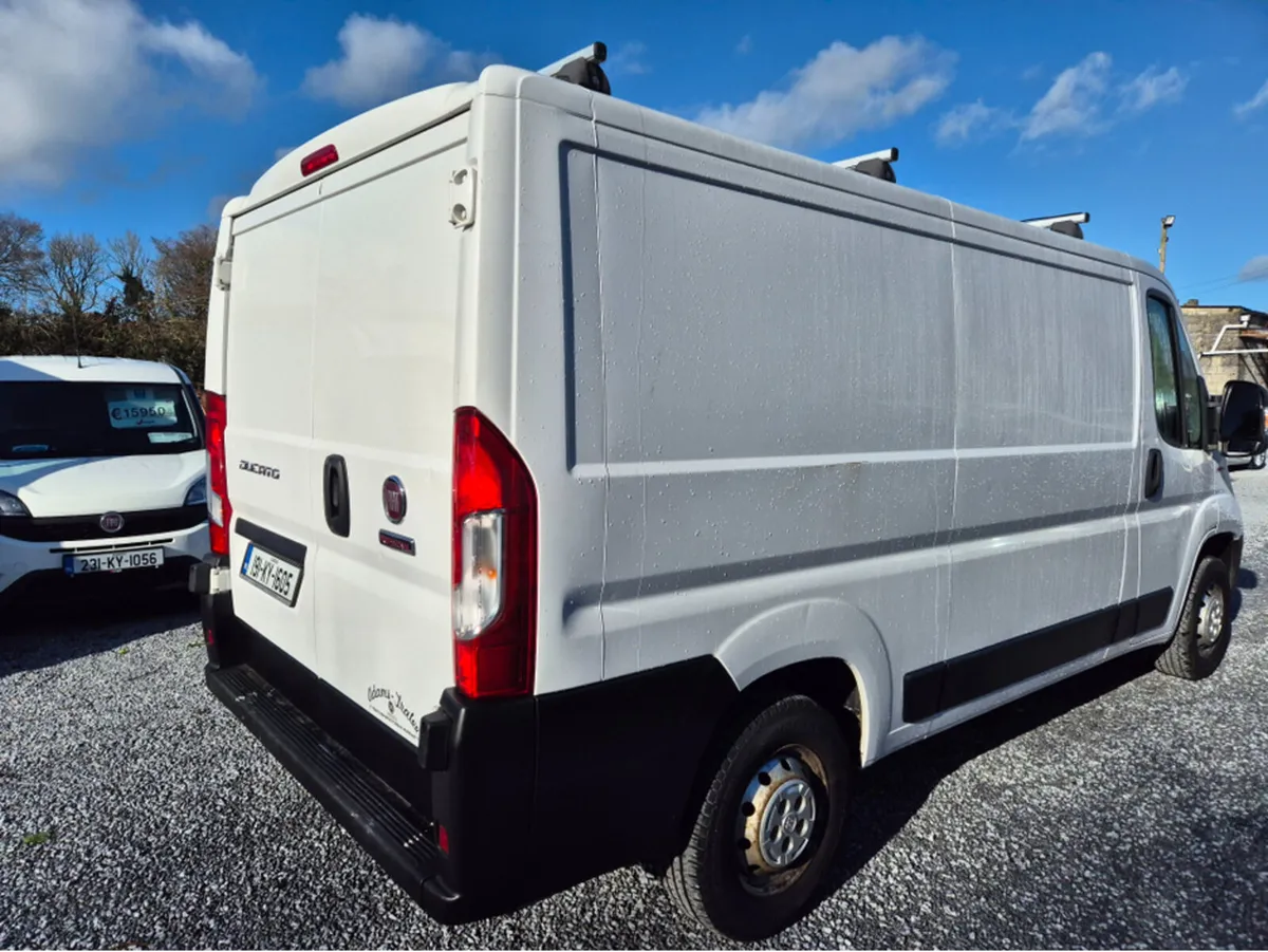 Fiat Ducato 33 MWB H1 2.3 130 €15950 inc vat - Image 4