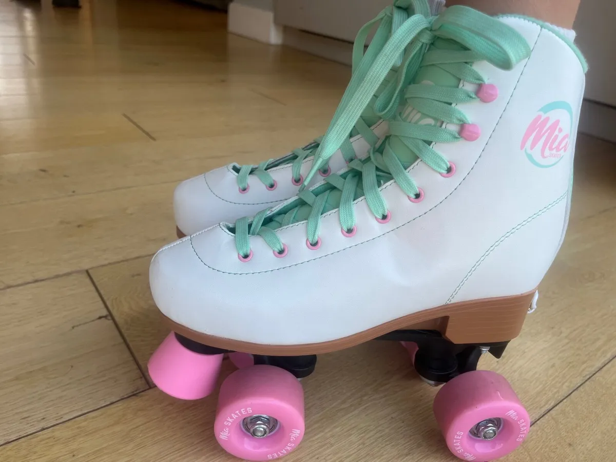 Roller skates - Image 4