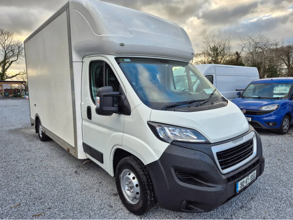 Peugeot Boxer BOXDODY 6 MAXI MOVER €21950 inc vat - Image 4