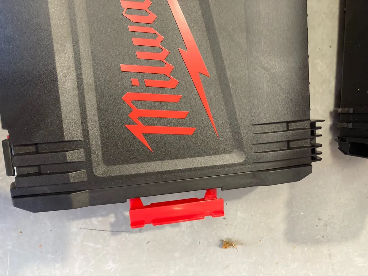 Milwaukee tool case / storage boxes - Image 3