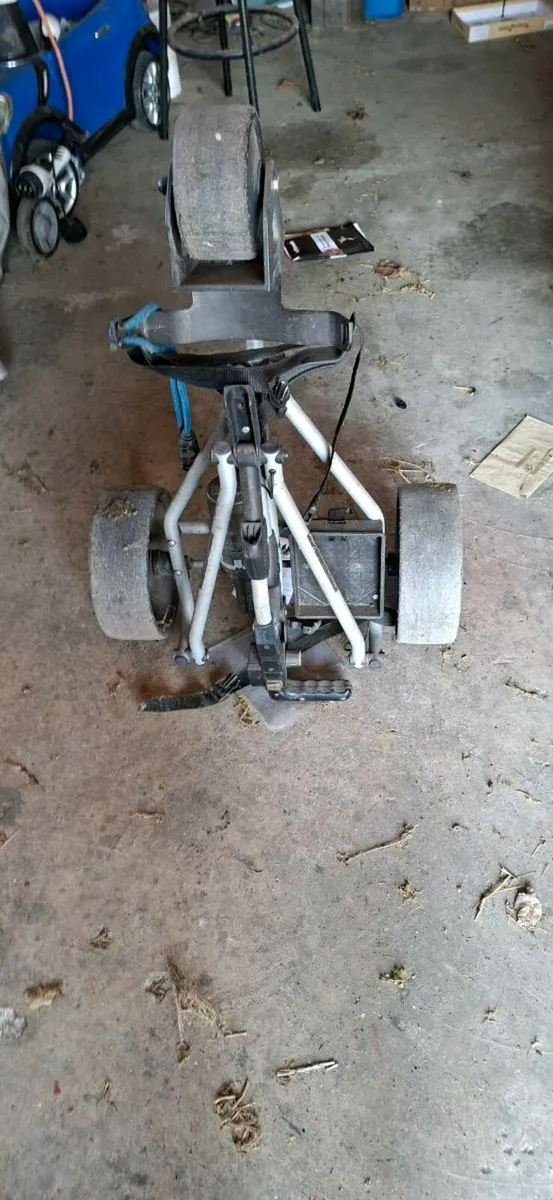 Power caddy golf trolly no battery