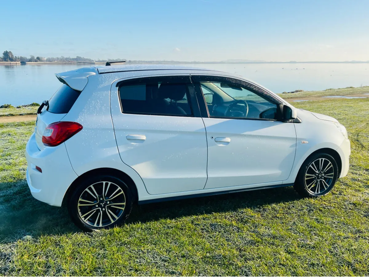 Mitsubishi Mirage 1.2 AUTOMATIC - Image 4