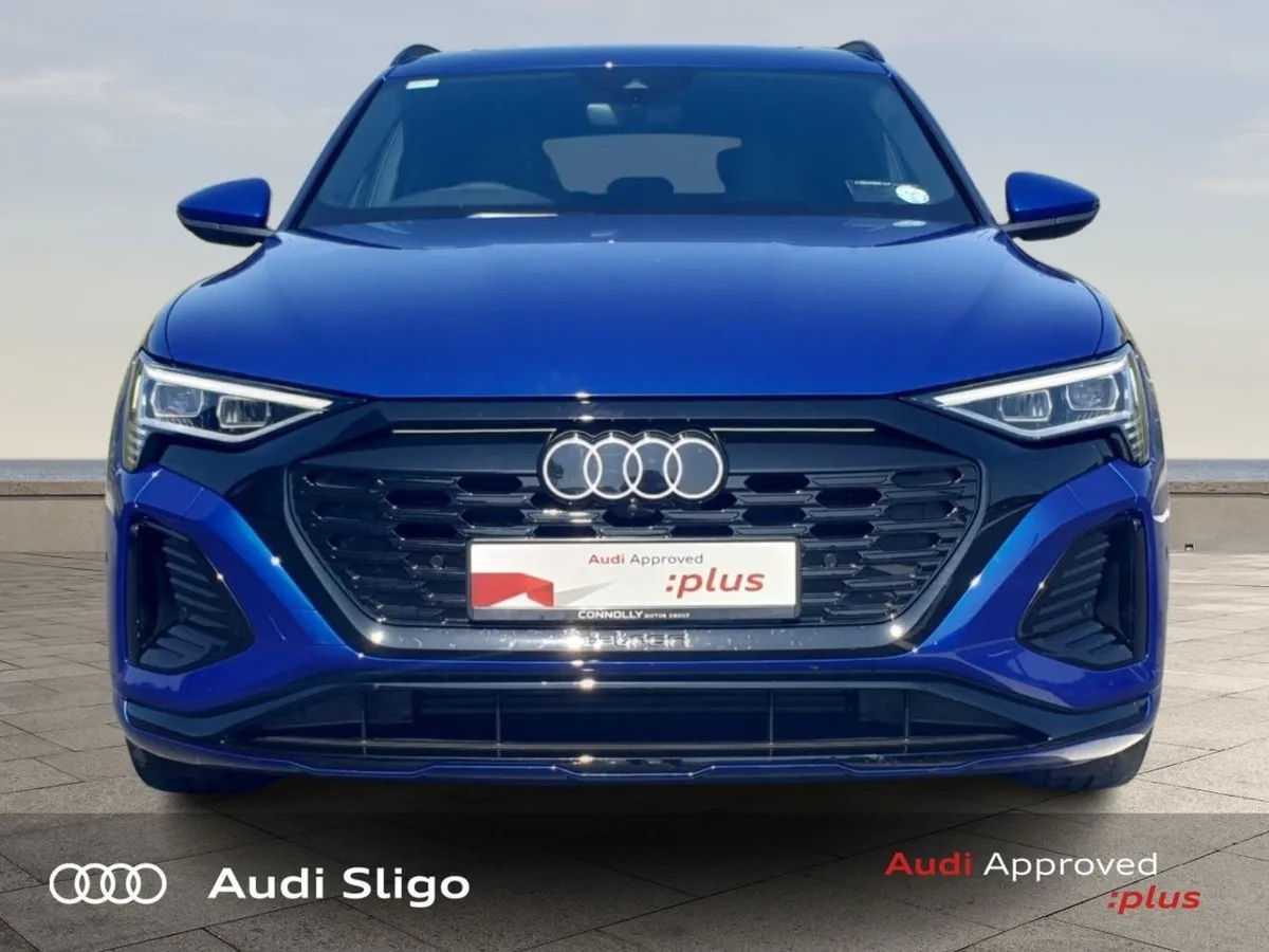 Audi Q8 e-tron 55 S Line 408HP Quattro Auto - Ban - Image 4