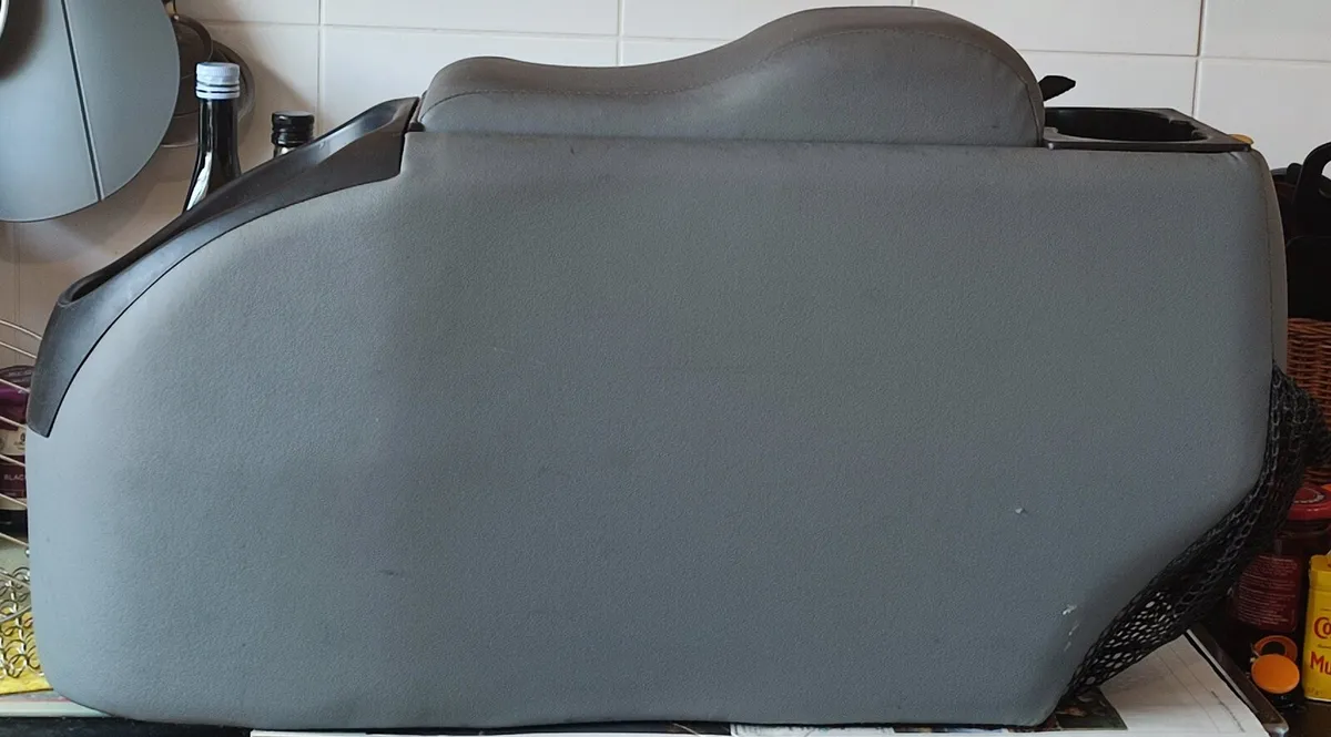 Storage box - Image 1
