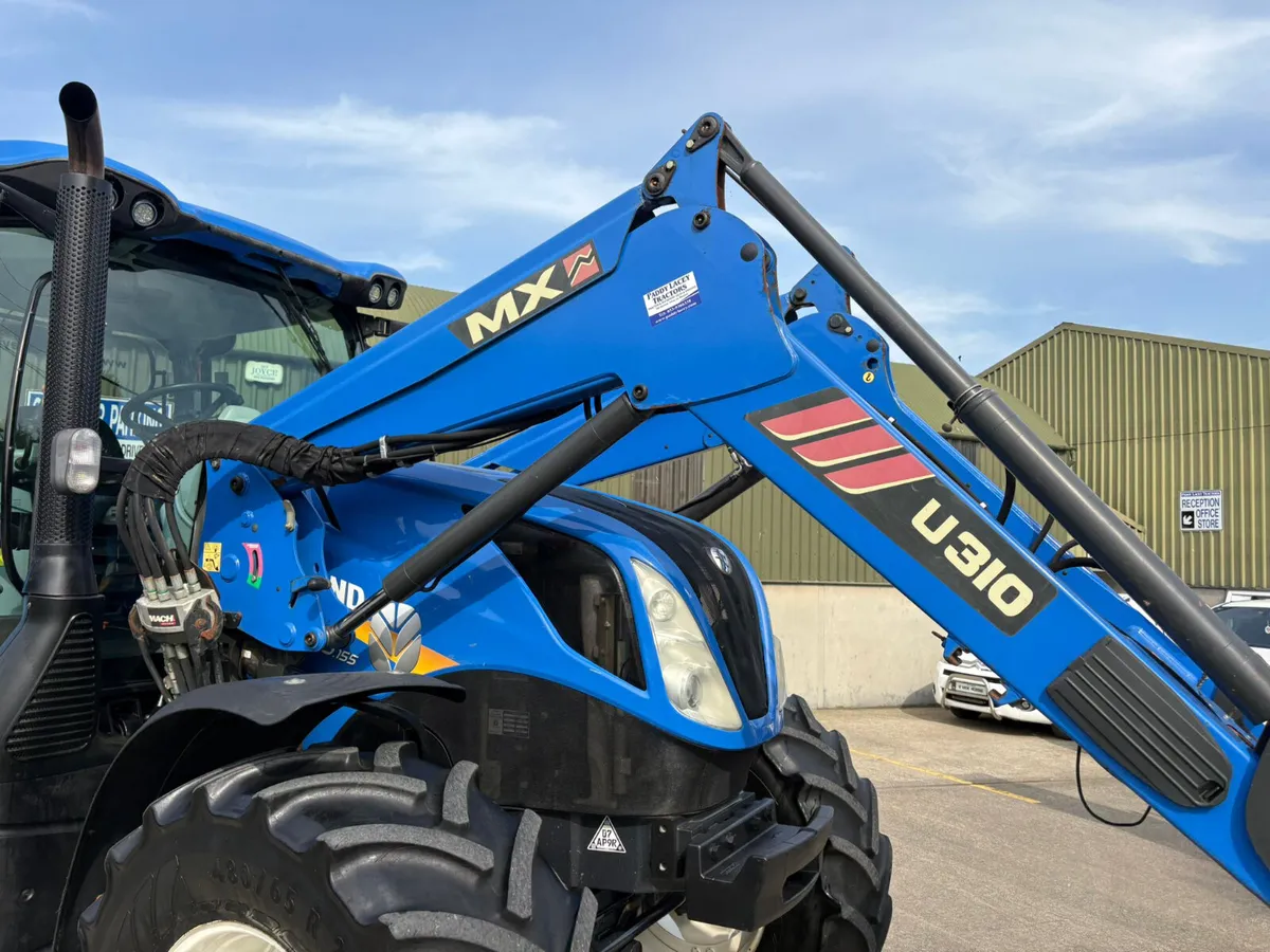 2017 New Holland T6.155 SLE - Image 4