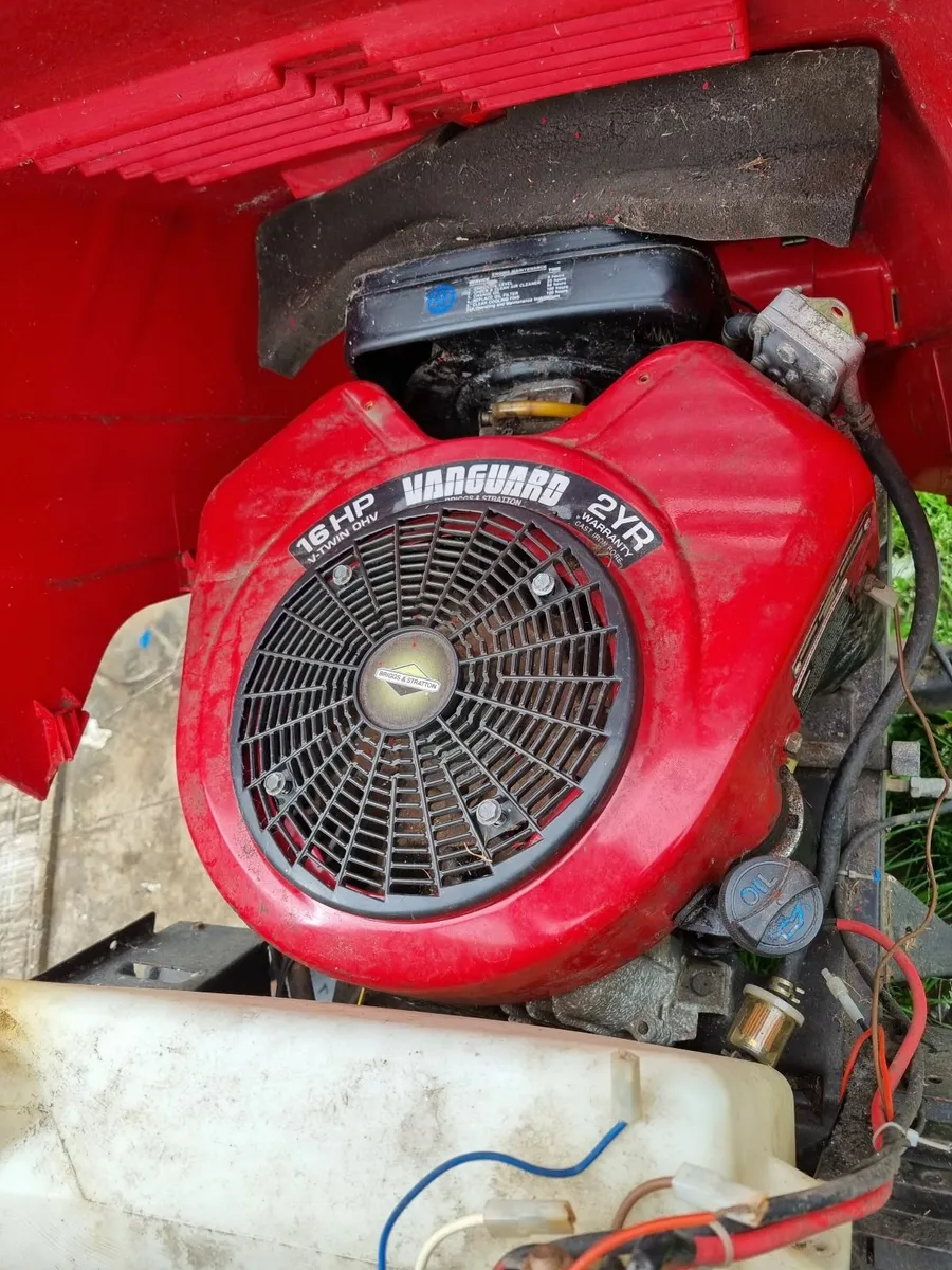 For sale castle garden ride on mower - Image 1