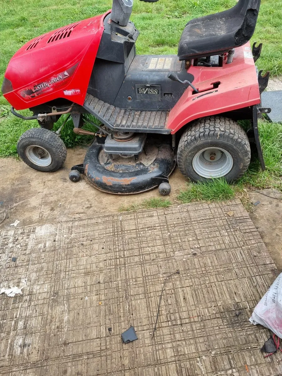 For sale castle garden ride on mower - Image 2