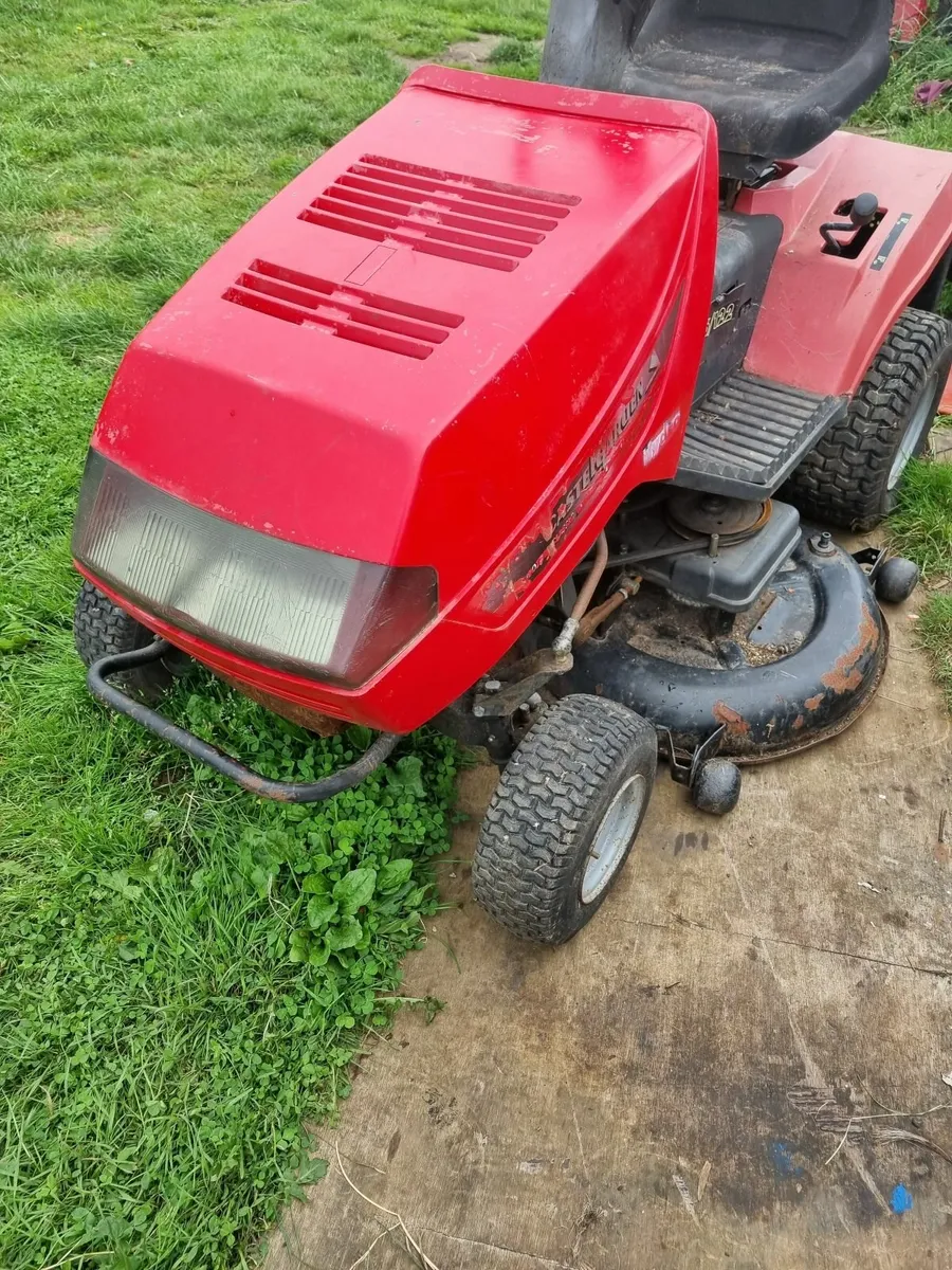For sale castle garden ride on mower - Image 3