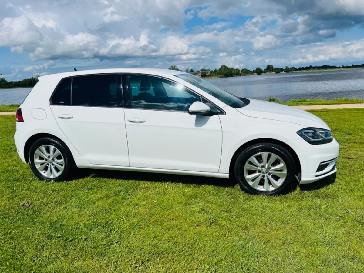 Volkswagen Golf Lovely 1.2 litre TSI Golf in Brigh - Image 3