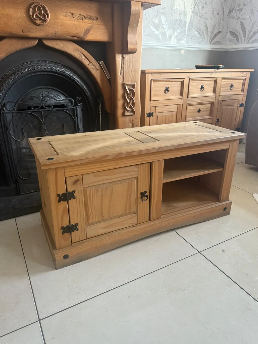 Corona 5 drawer, 2 door Sideboard & Corona TV Unit - Image 4