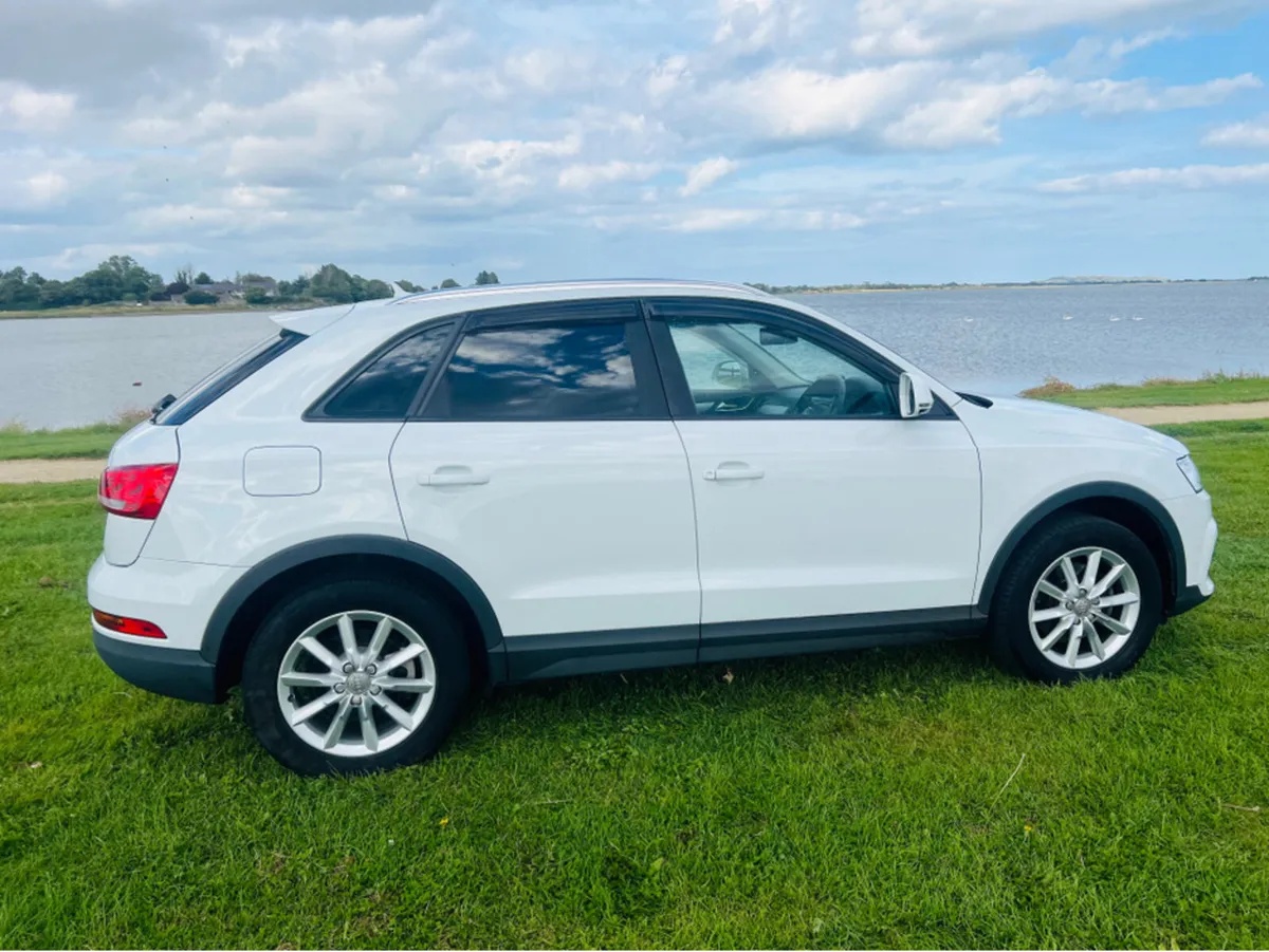 Audi Q3 JUST ARRIVED / AUTO / FINANCE AVAILABLE - Image 4