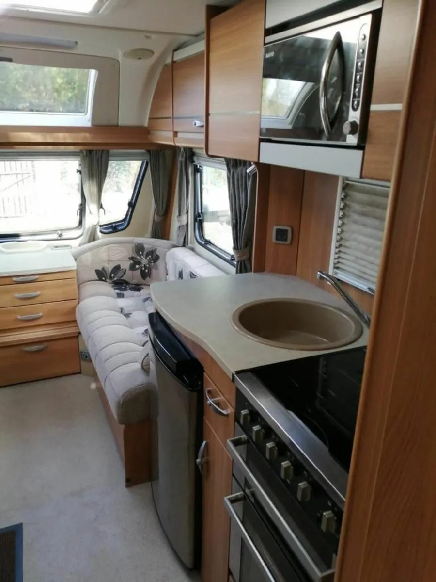 2012 SWIFT CHALLENGER 514 CARAVAN - Image 4