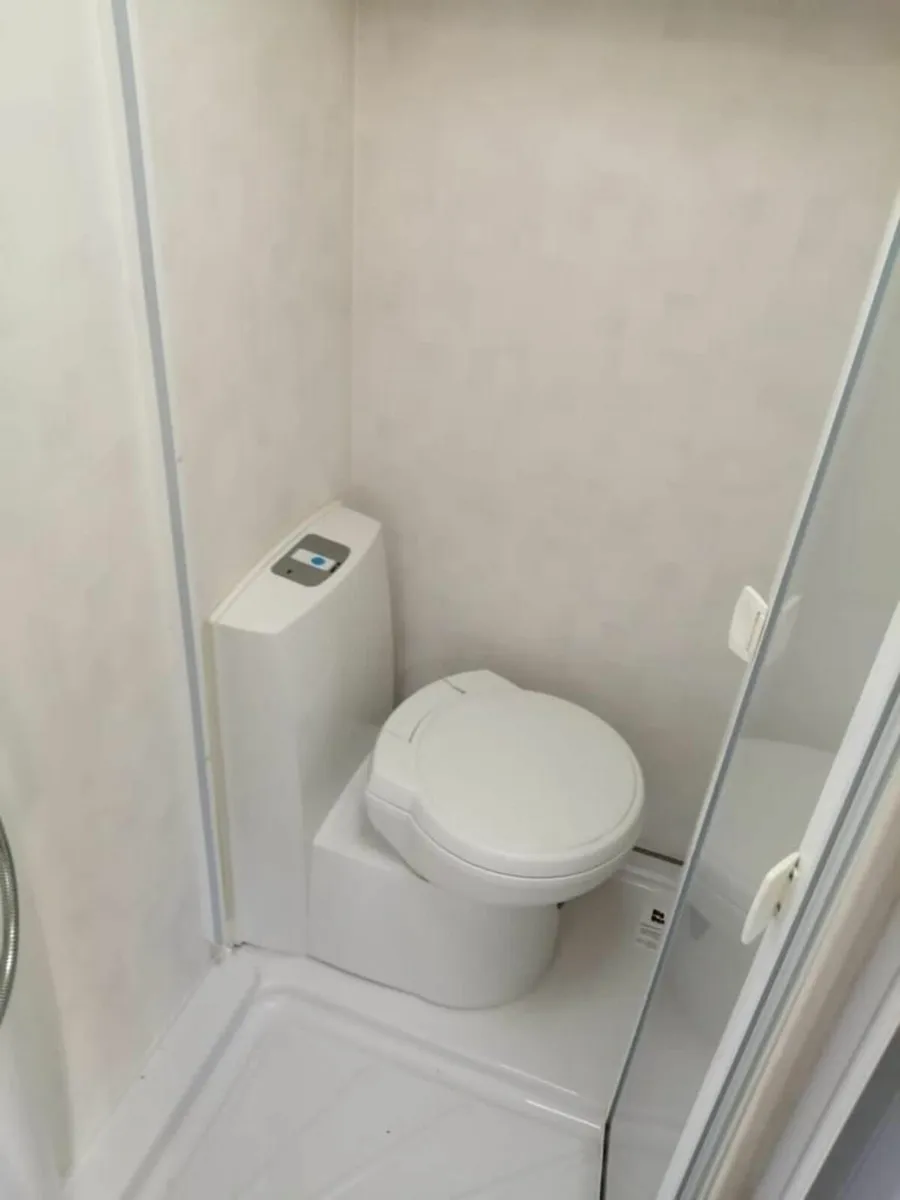 2012 SWIFT CHALLENGER 514 CARAVAN - Image 2
