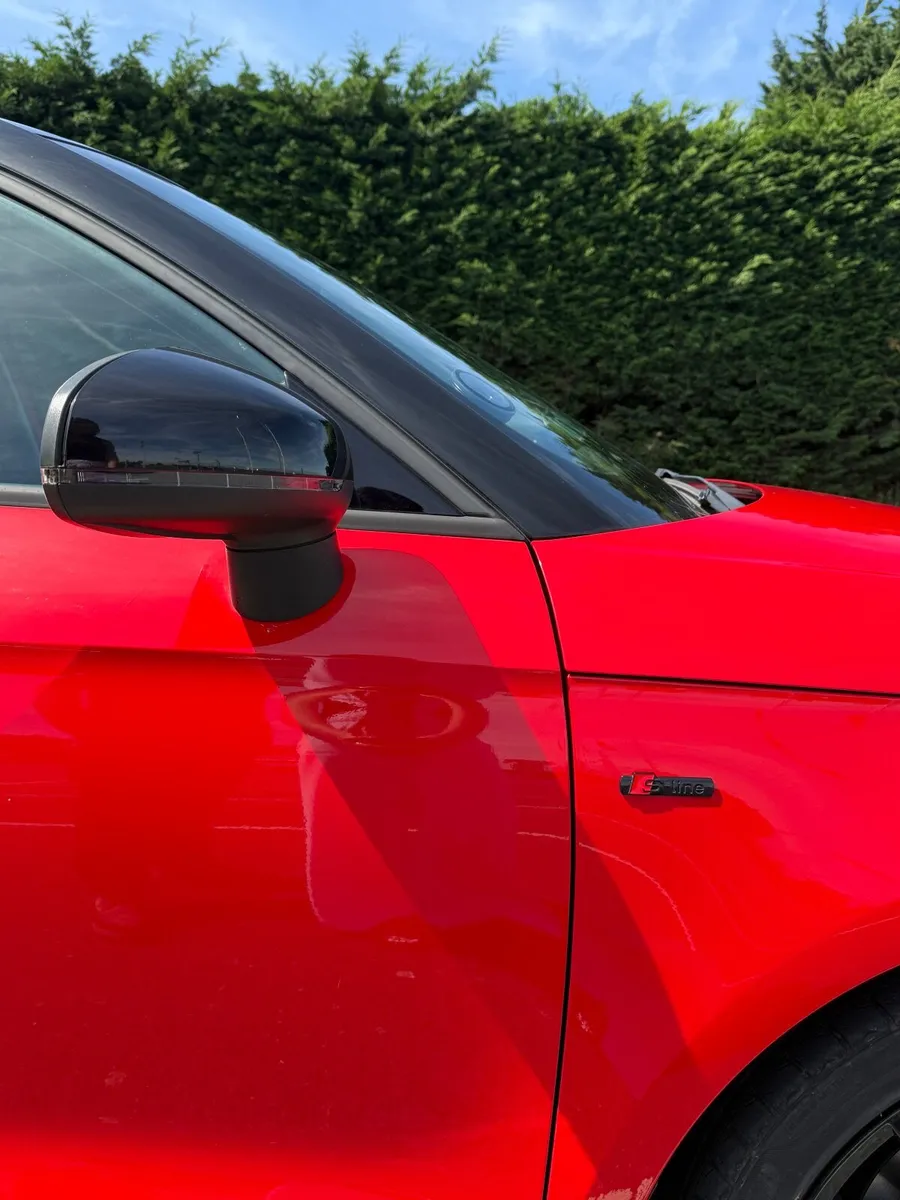 Audi A1 2012 - Image 2