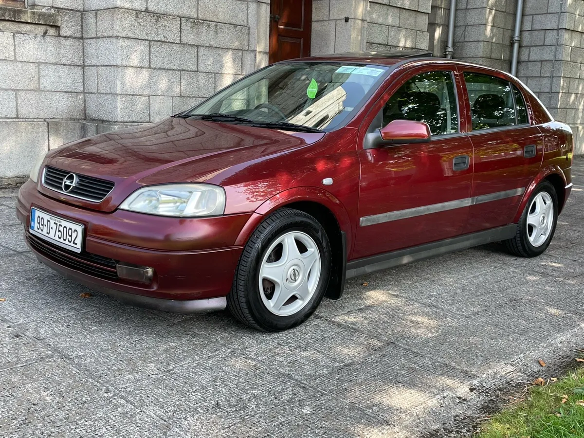 99 Opel Astra 1.4 Automatic - Image 2