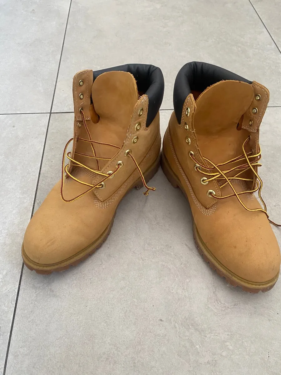 Shoes - Image 1