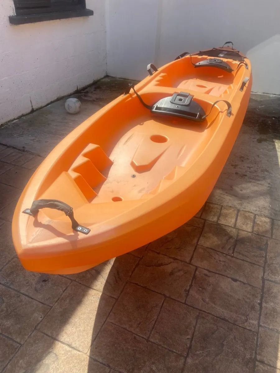 Kayak - Image 2
