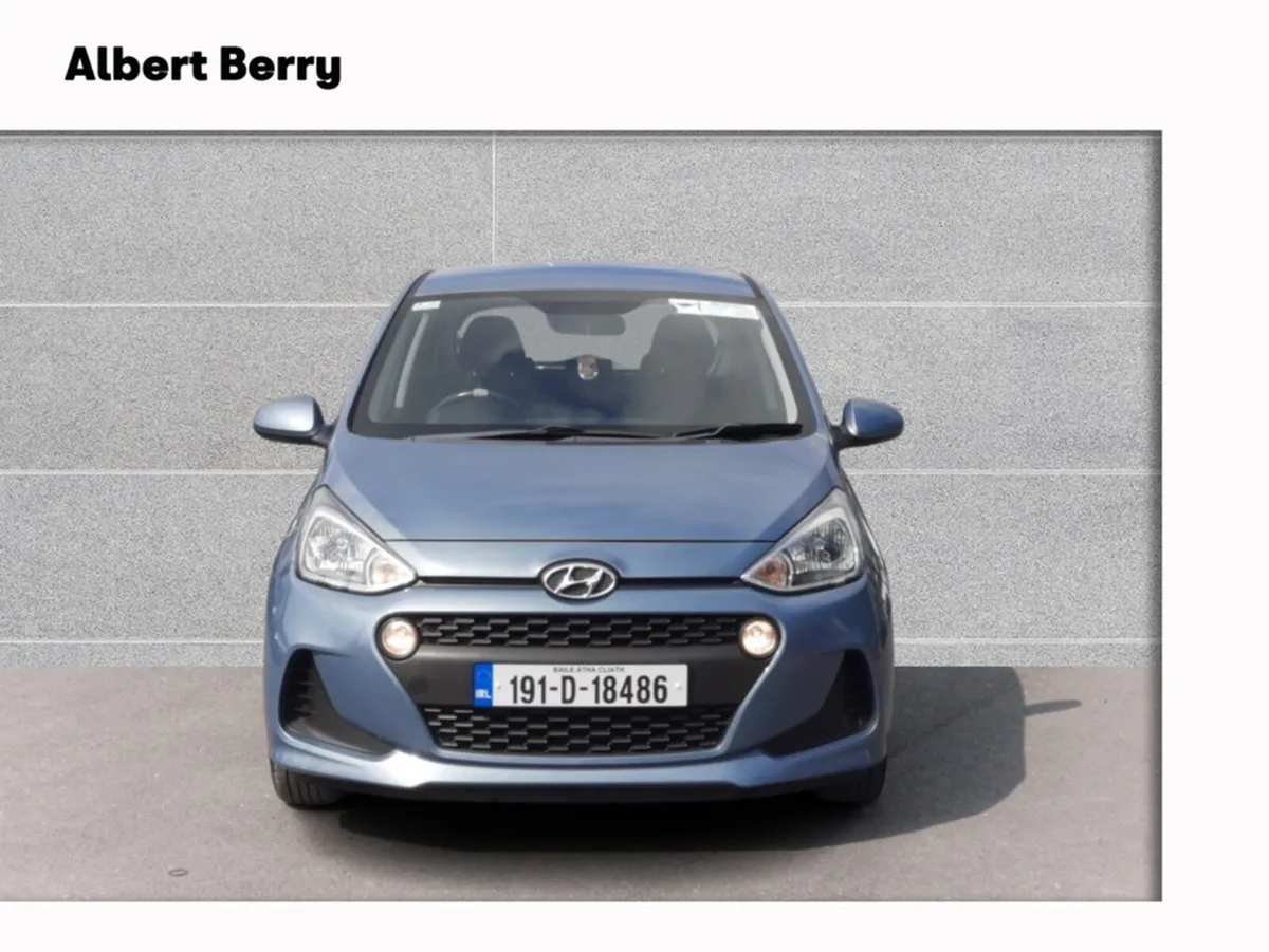 Hyundai i10 1.2 SE 87PS 5DR AUTO - Image 2
