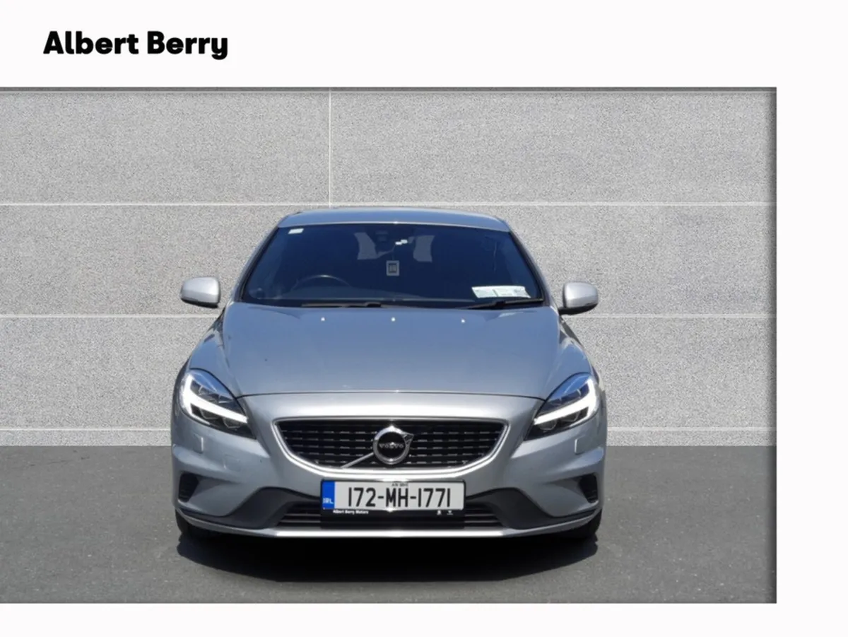 Volvo V40 2.0 D3 R-DESIGN NAV+ 150 5 5DR A 40 SERI - Image 2