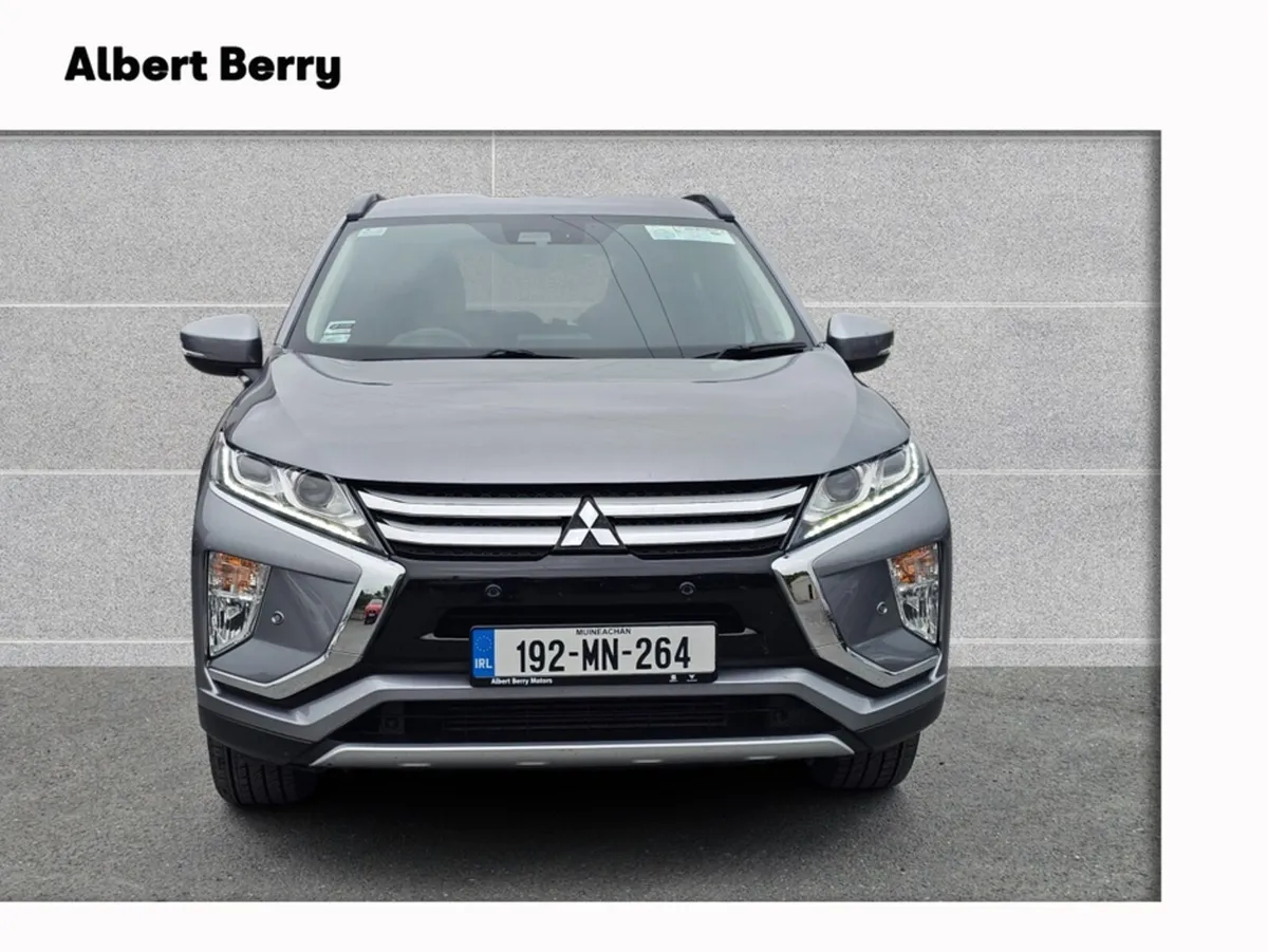 Mitsubishi Eclipse Cross ECLI INTENSE 6MT 4DR - Image 2