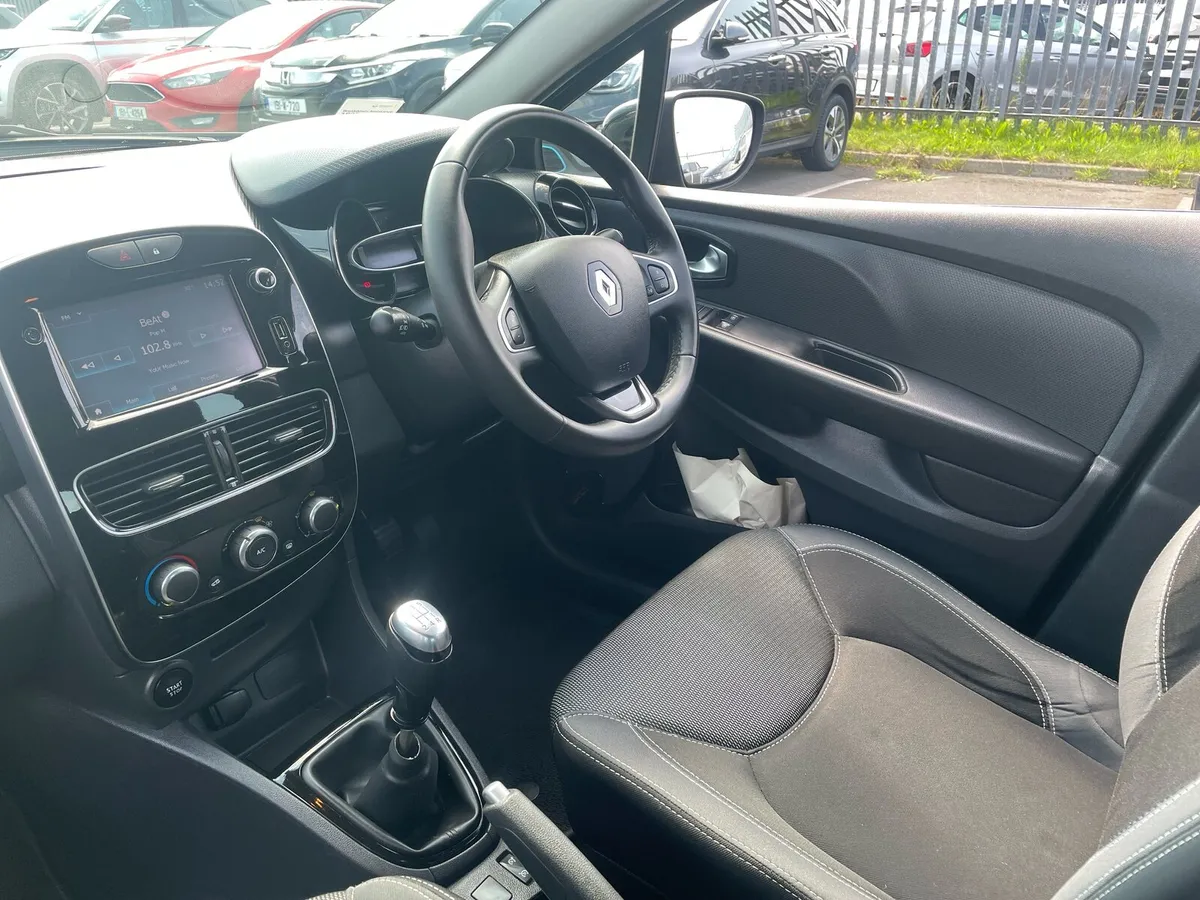 Renault Clio 1.2 16V 75 DYNAMIQUE NAV - Image 3