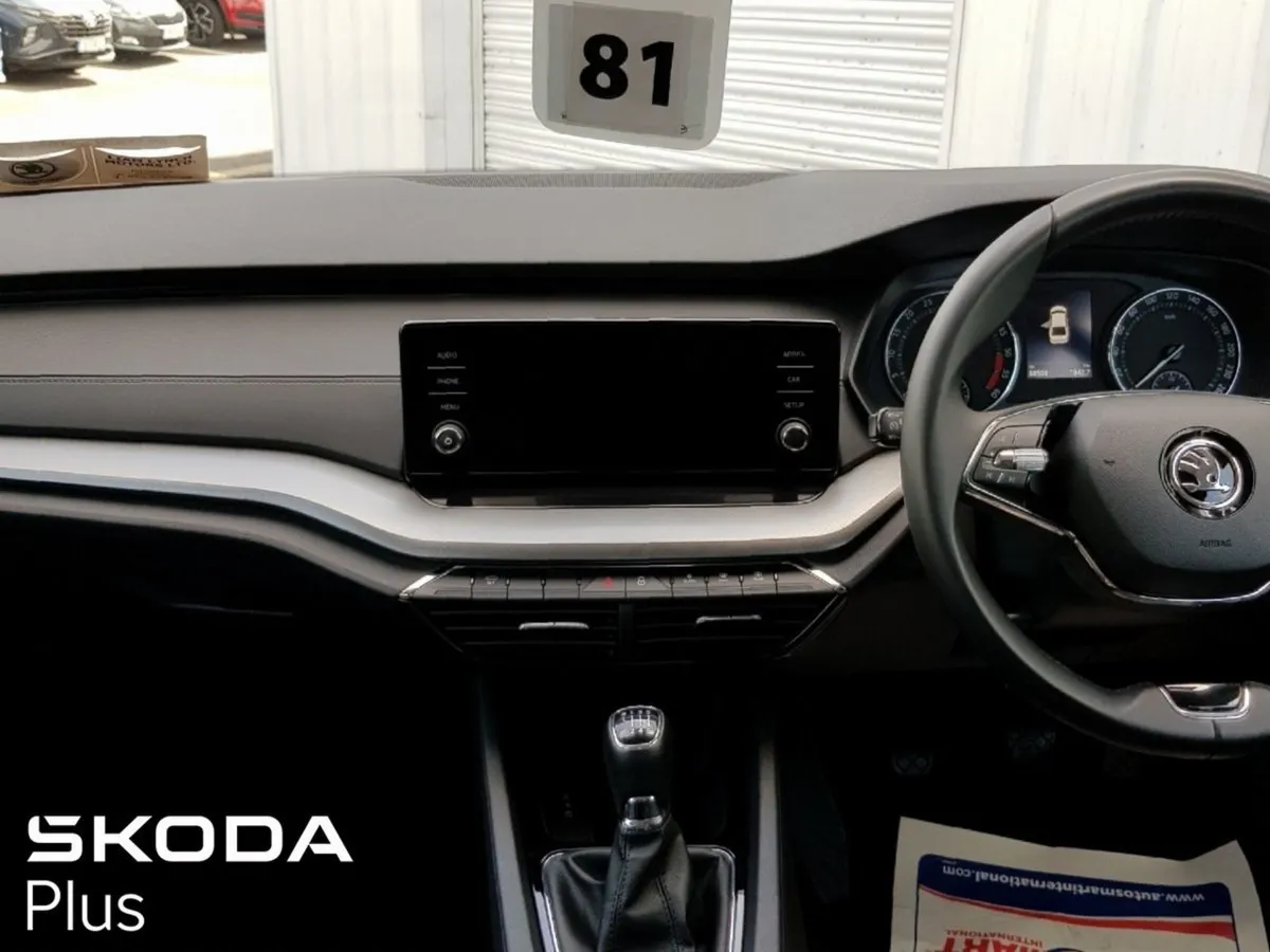 Skoda Octavia Octavia AMB 2.0tdi 115HP - Image 2
