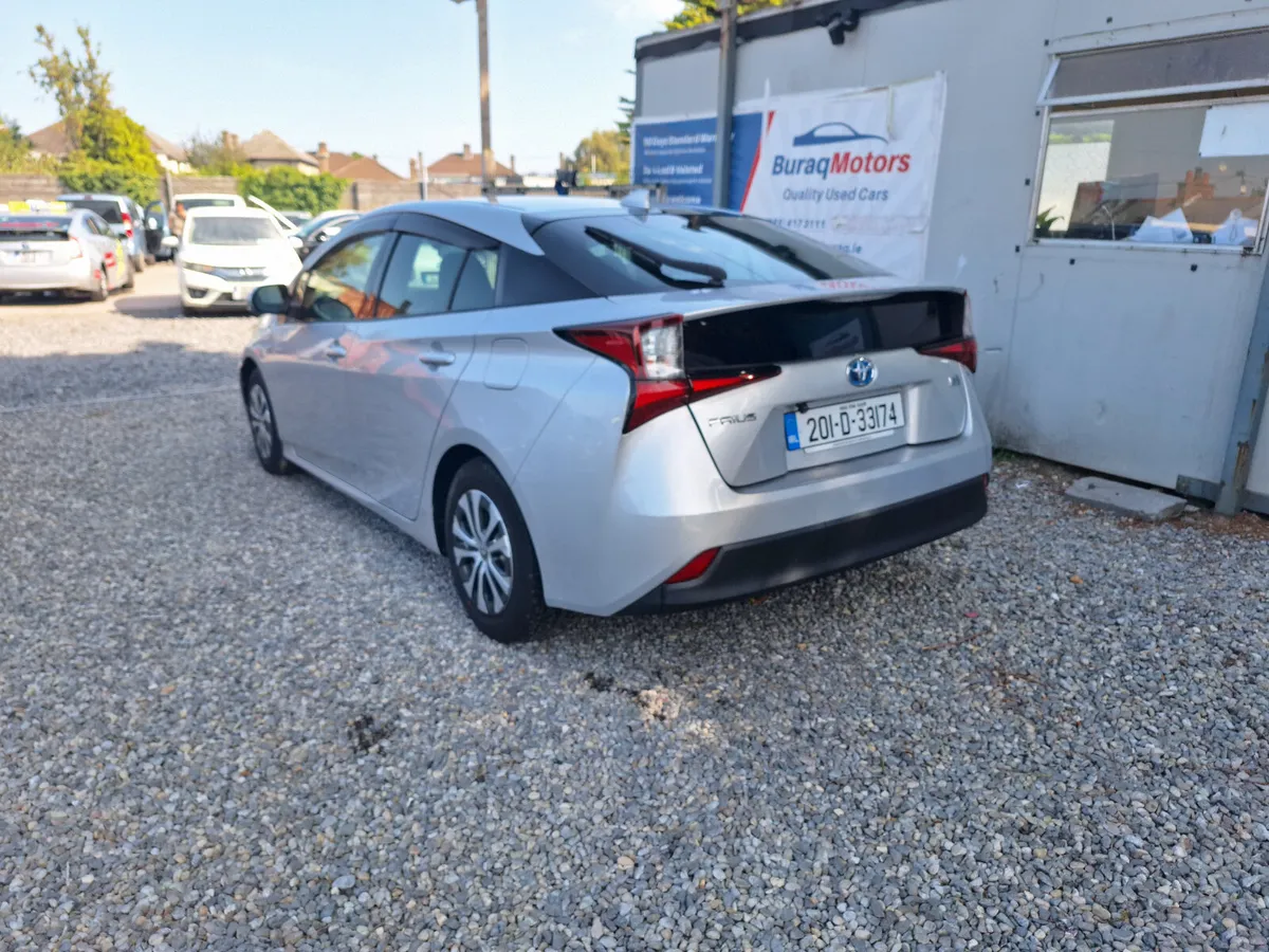 2020 Toyota prius|1.8 Hybrid Petrol|Auto self char - Image 4