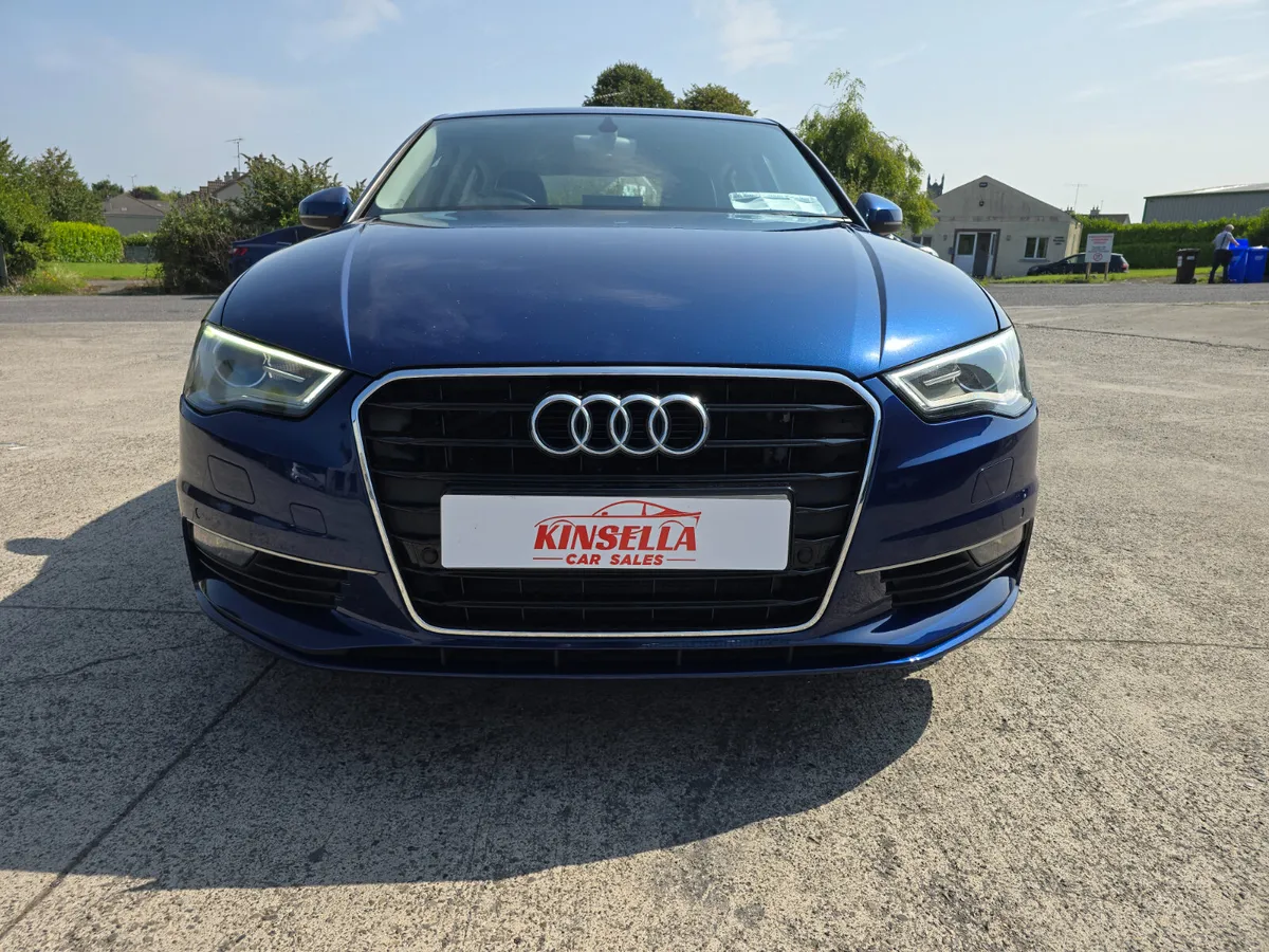 Audi A3 1.6 tdi S TRONIC IMMACULATE 2015 - Image 2