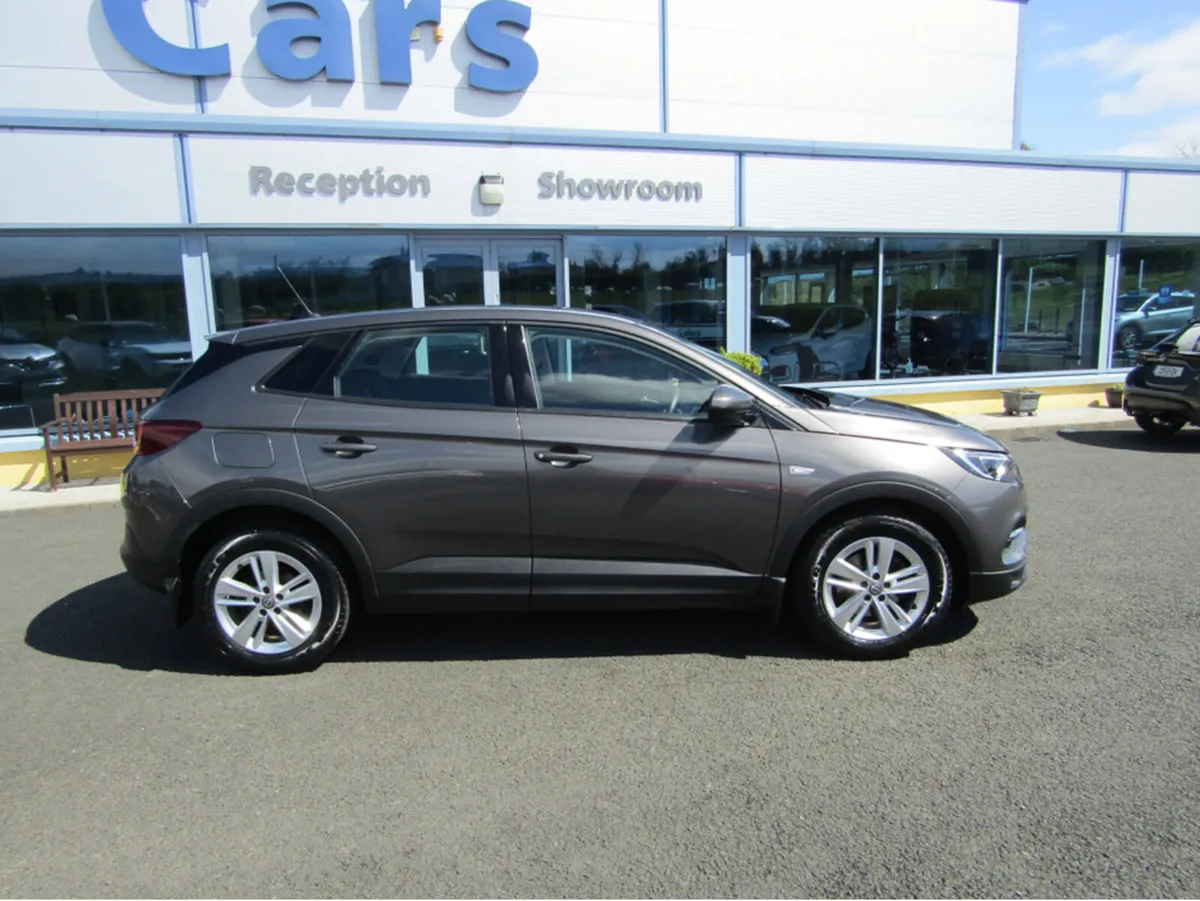 Opel Grandland X MY21 SC 1.5 130PS -DSL-6SP 4DR - Image 3