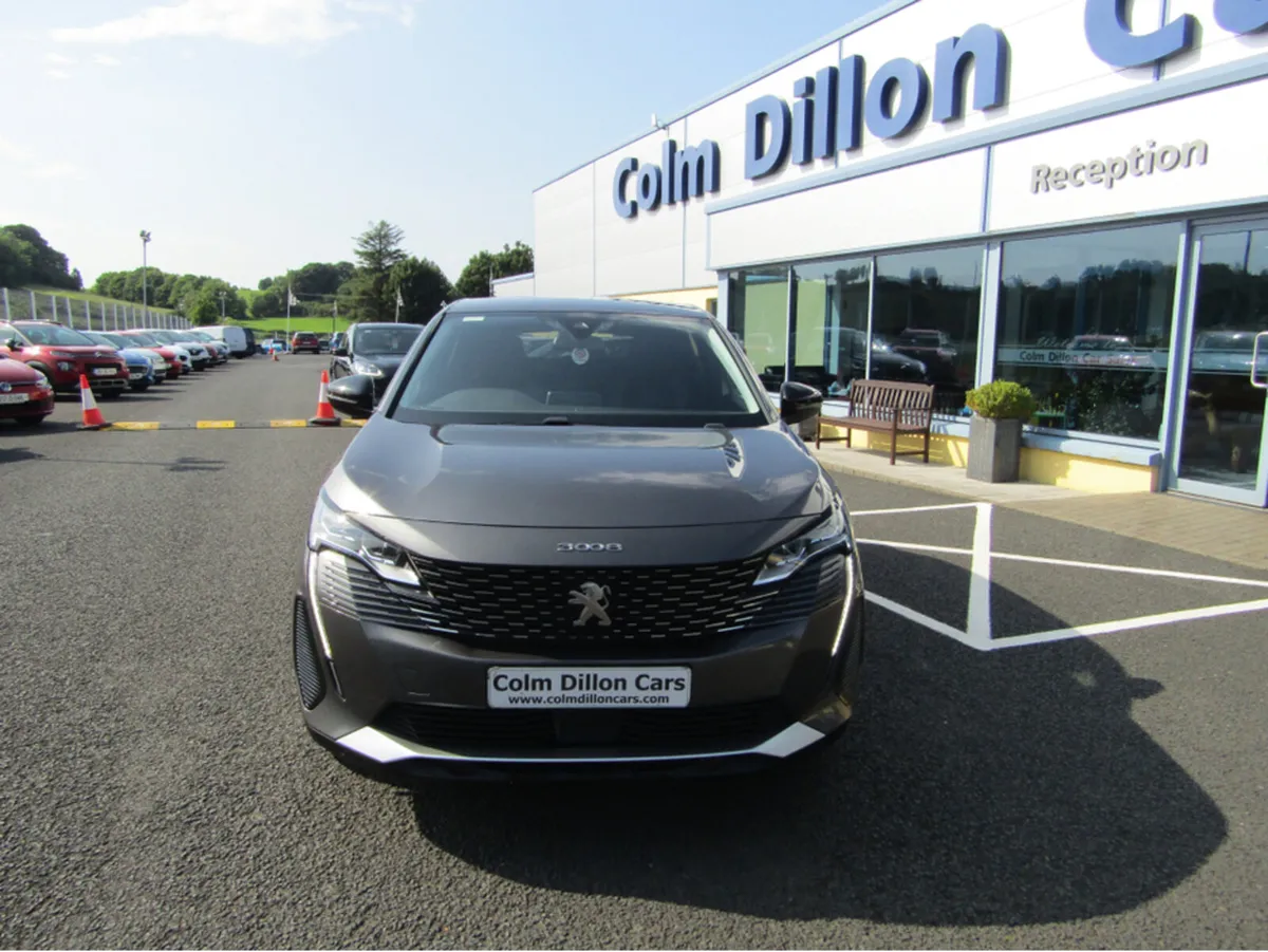 Peugeot 3008 ACTIVE PREMIUM BLUEH 1.5HDI - Image 4