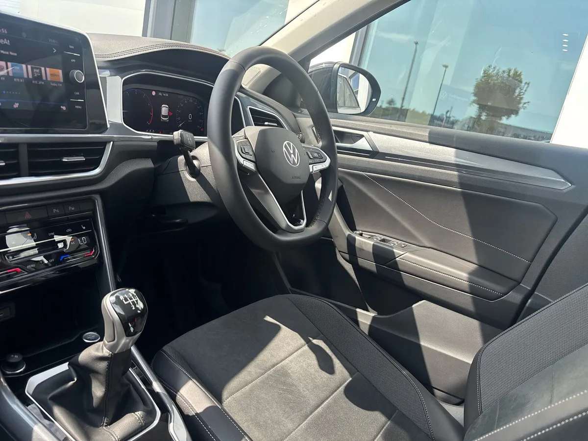 Volkswagen T-Roc Style - Image 3