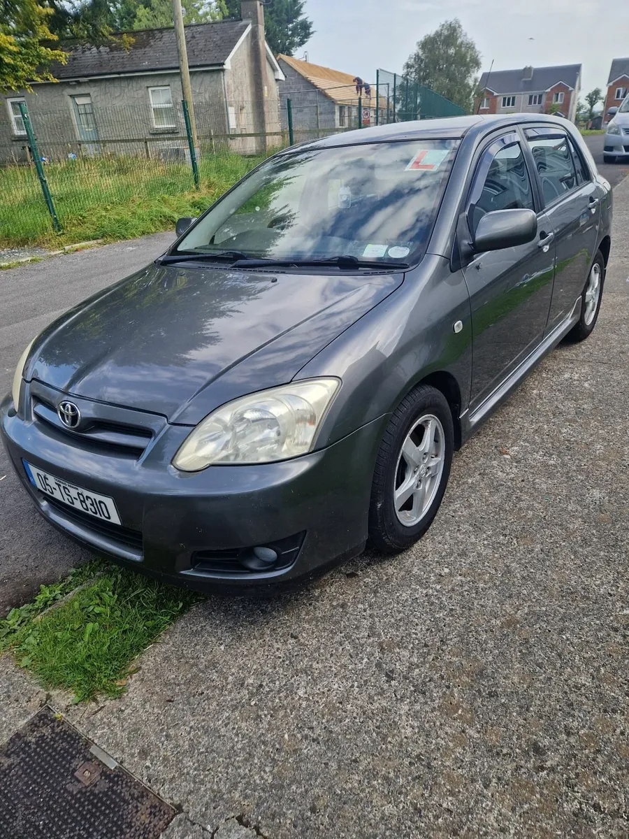 Toyota Corolla 2005 AUTOMATIC - Image 1