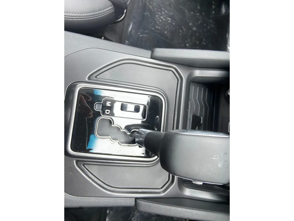 KGM Musso 4x4 Automatic Musso Black Edition - Image 4