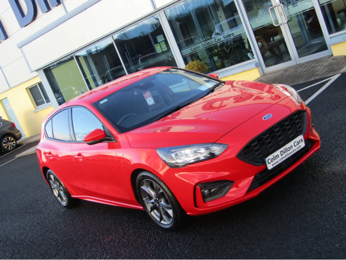 Ford Focus ST-LINE TDCI - Image 2