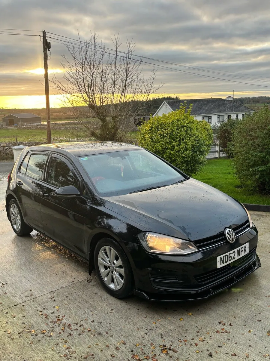 Vw golf (2013) - Image 1