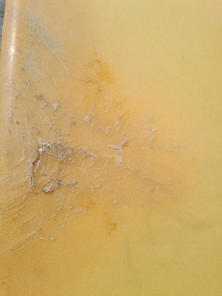 Surfboard - Image 3