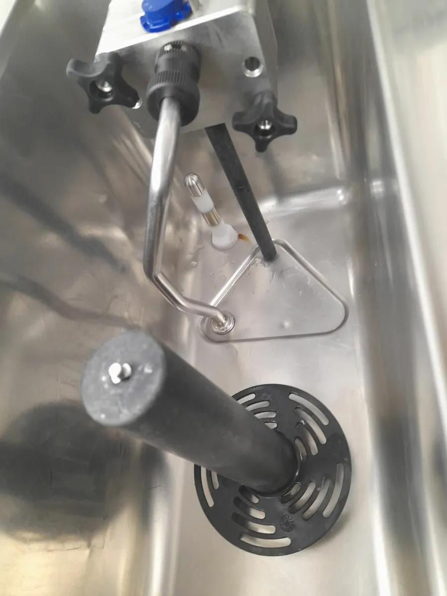 Ice cream machine - Image 3