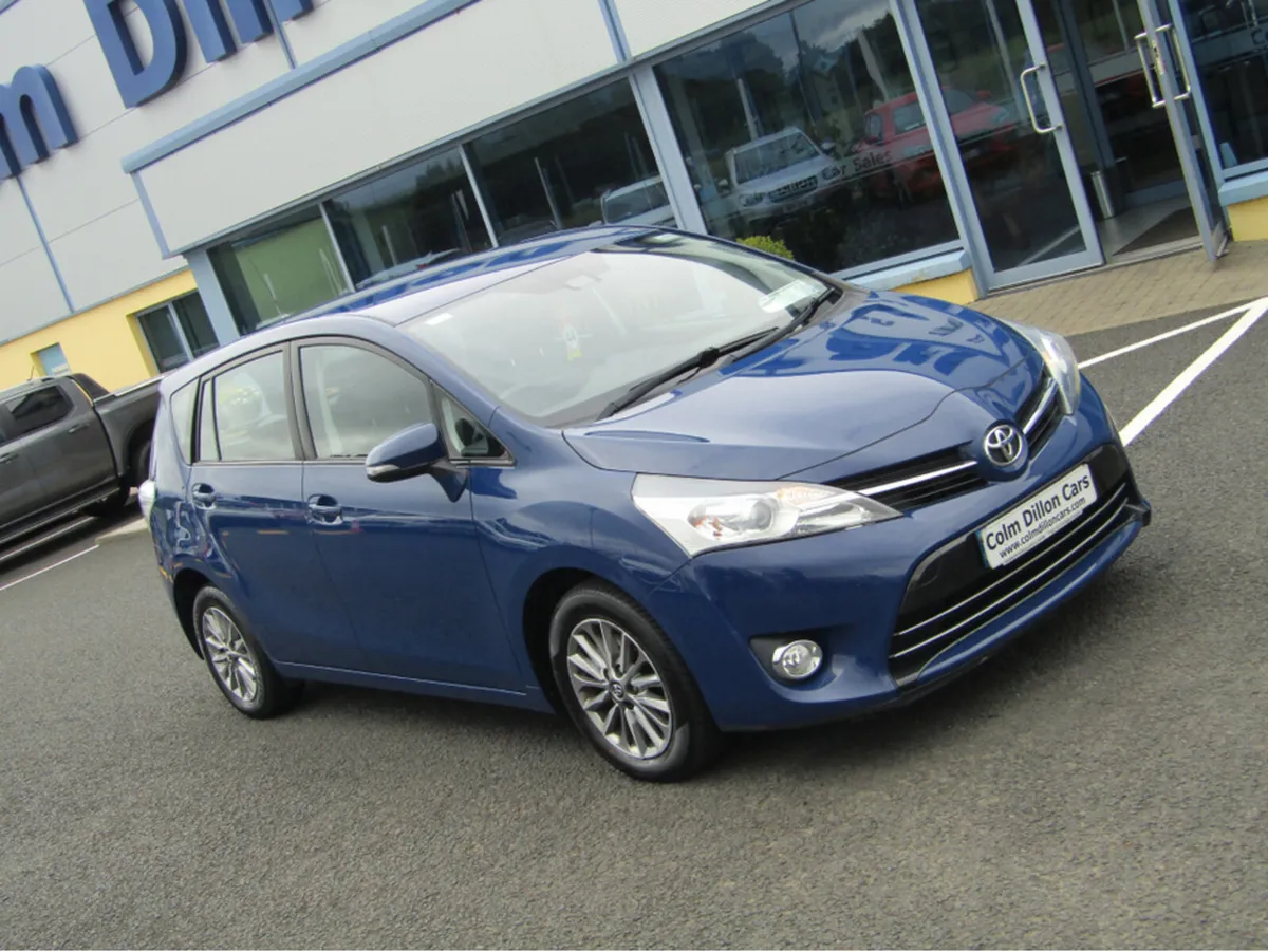 Toyota Verso 1.6 D-4D ICON TSS 5DR - Image 2