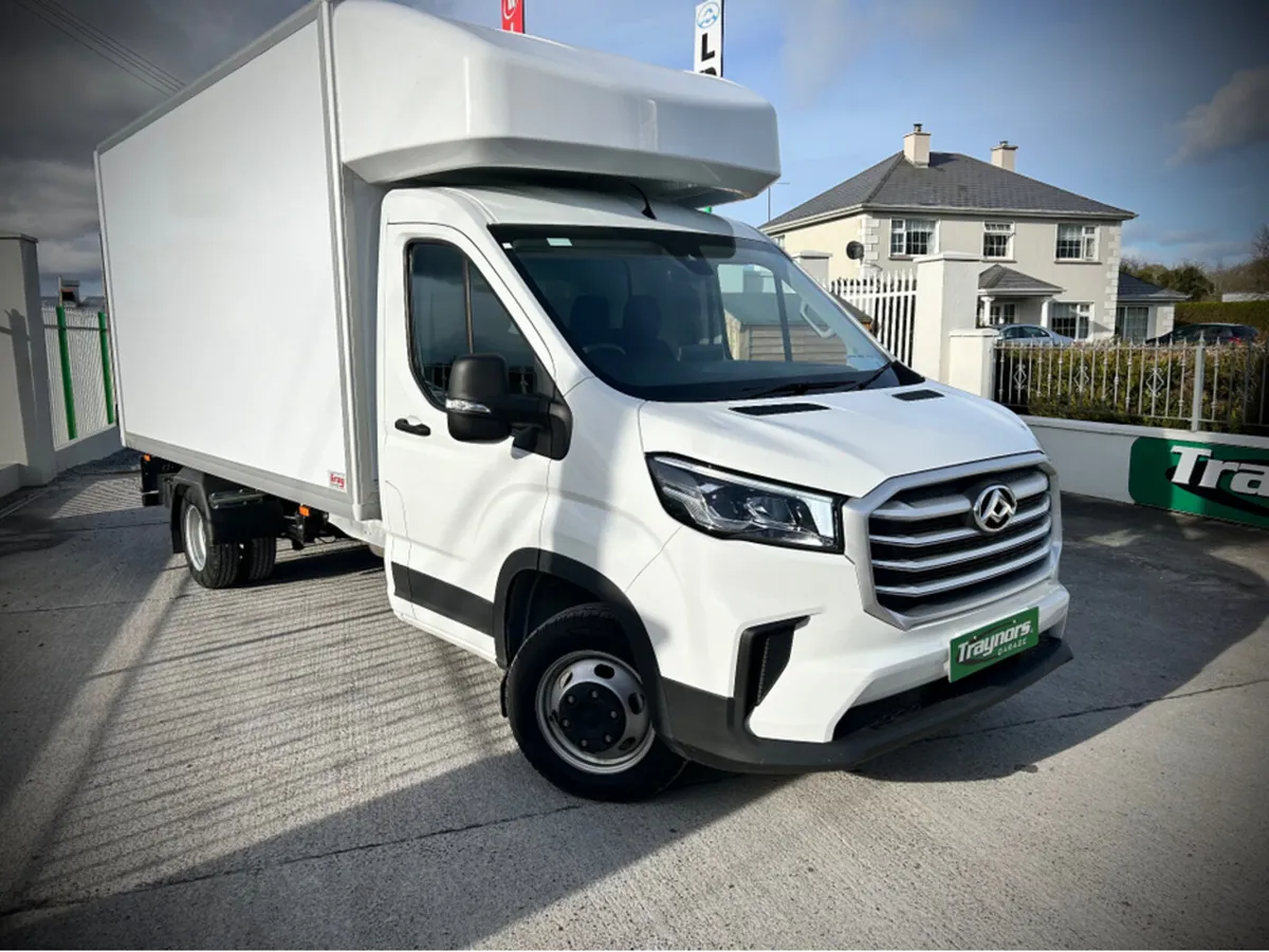 Maxus DELIVER 9 L4 DUAL RWD WITH LUTON BODY AND TA - Image 1